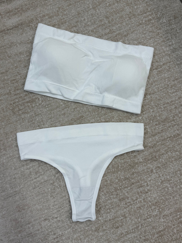 ست نیمتنه دکلته و شورت بکلس