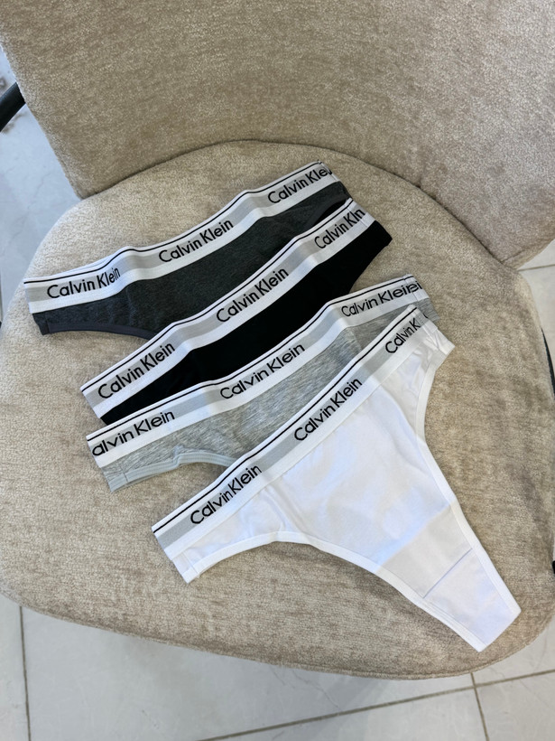شورت بکلس زنانه Calvin Klein نخی با کمر کشی لوگودار نمای روبرو