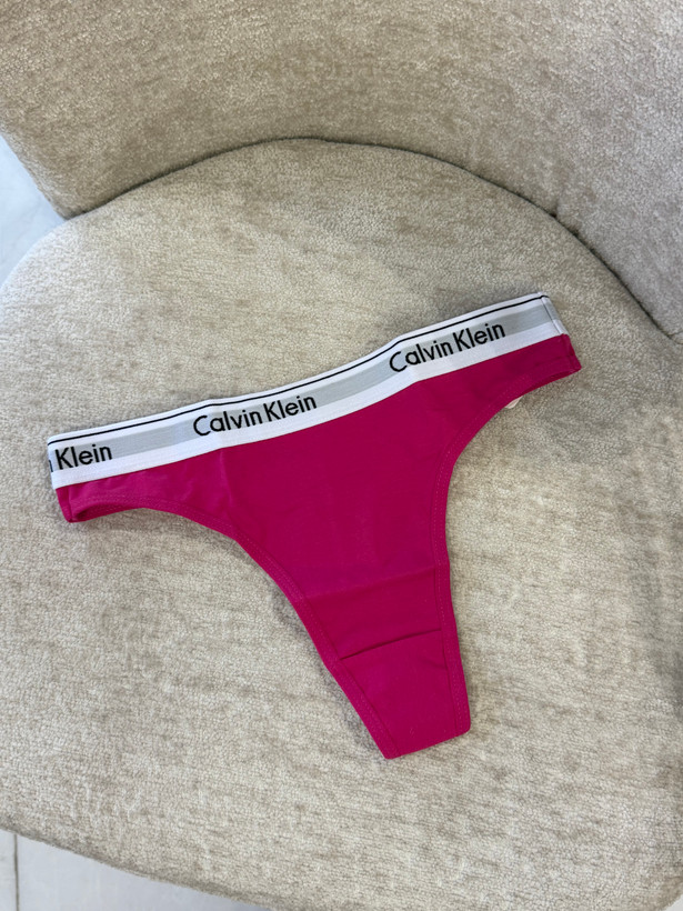 شورت بکلس زنانه Calvin Klein نخی با کمر کشی لوگودار سرخابی