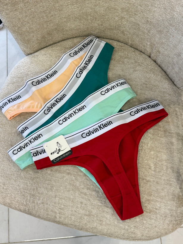 شورت بکلس زنانه Calvin Klein نخی با کمر کشی لوگودار نمای پشت